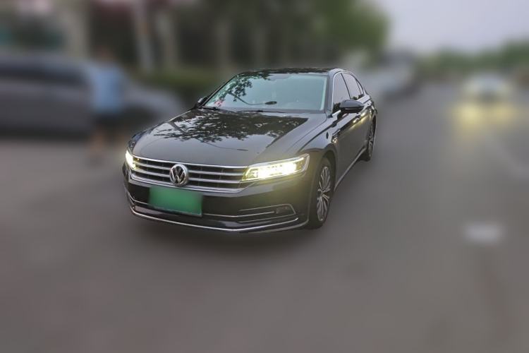 Used Volkswagen Phideon 2018 Revised Version 380TSI Two-Wheel Drive Business Edition Guazi used car, China used car export, Used car for sale, Used cars, Cheapest cars for sale