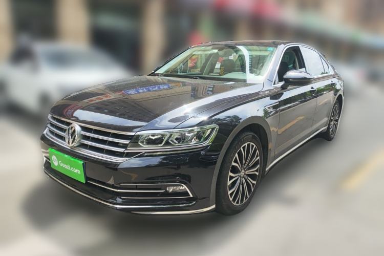 Used Volkswagen Phideon 2018 Revised Version 380TSI Two-Wheel Drive Business Edition Guazi used car, China used car export, Used car for sale, Used  cars, Cheapest cars for sale