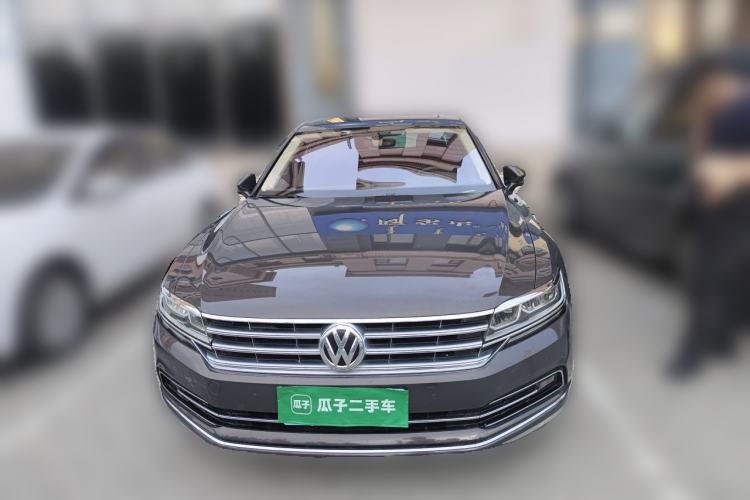Used Volkswagen Phideon 2018 380TSI Two-Wheel Drive Business Edition Front