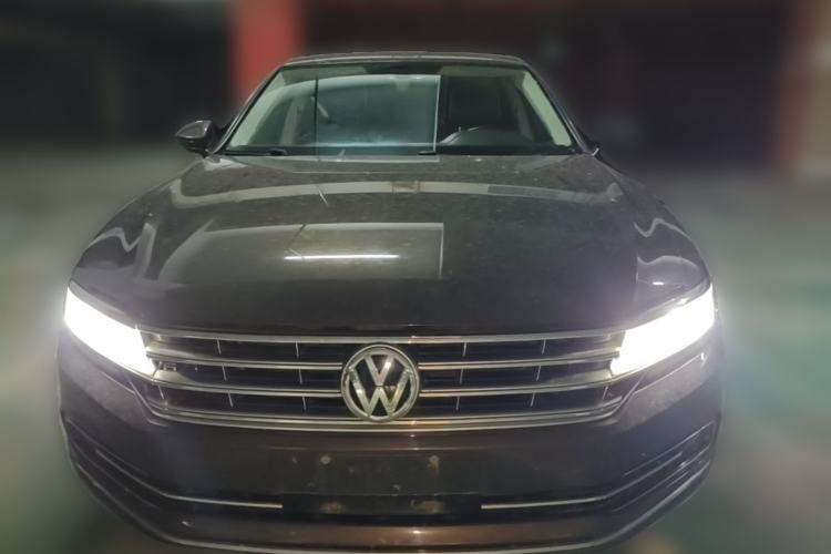 Used Volkswagen Phideon 2018 Revised Version 380TSI Two-Wheel-Drive Flagship Edition Front