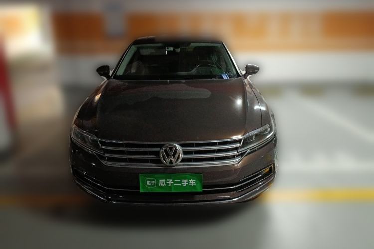 Used Volkswagen Phideon 2018 Revised Version 380TSI Two-Wheel Drive Business Edition Front