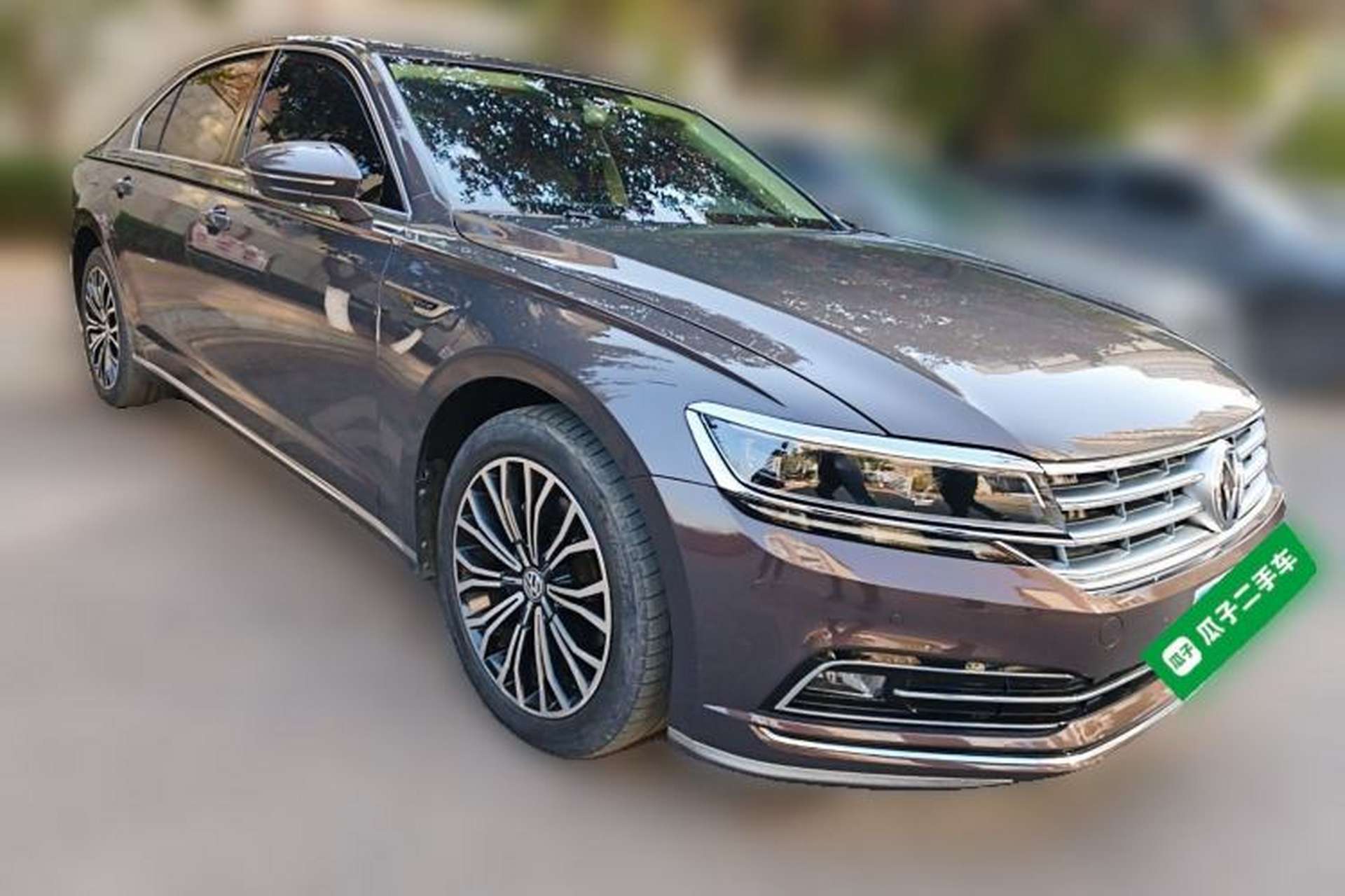 Used Volkswagen Phideon 2018 Revised Version 380TSI Two-Wheel Drive Business Edition Front Right 45 Deg