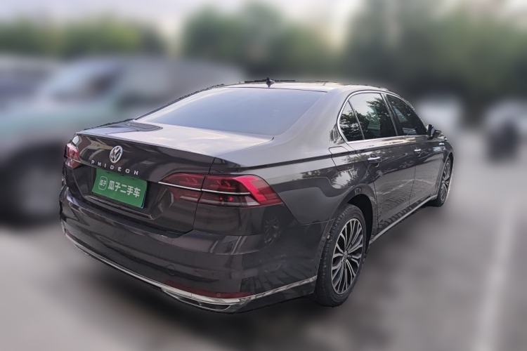 Used Volkswagen Phideon 2018 380TSI Two-Wheel Drive Business Edition Rear Right 45 Deg
