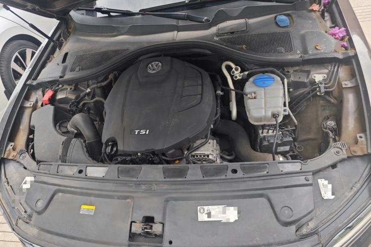 Used Volkswagen Phideon 2018 Revised Version 380TSI Two-Wheel Drive Business Edition Engine Bay