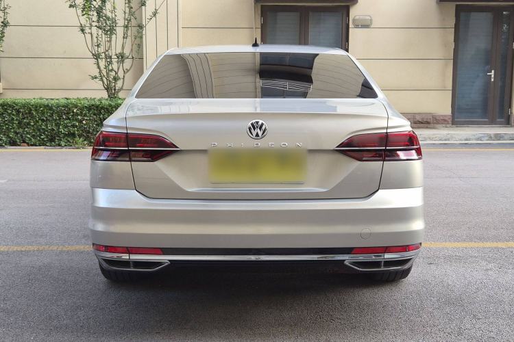 Used Volkswagen Phideon 2018 Revised Version 380TSI Two-Wheel Drive Business Edition Exterior 7