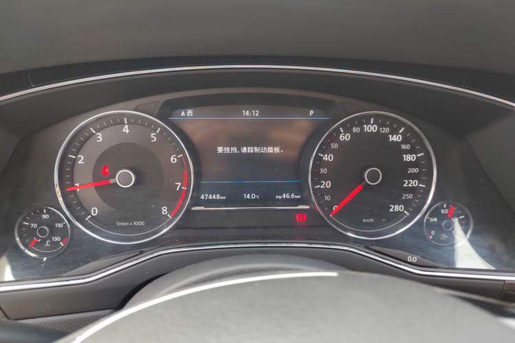 Used Volkswagen Phideon 2018 Revised Version 380TSI Two-Wheel Drive Business Edition Instrument Cluster