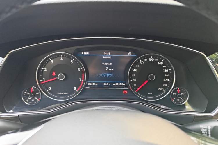 Used Volkswagen Phideon 2018 Revised Version 380TSI Two-Wheel Drive Business Edition Instrument Cluster