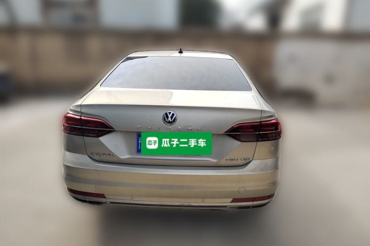 Used Volkswagen Phideon 2018 Revised Version 380TSI Two-Wheel Drive Business Edition Rear