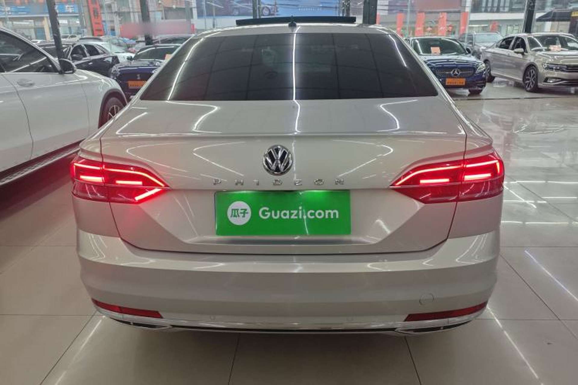 Used Volkswagen Phideon 2018 380TSI Two-Wheel Drive Business Edition Rear