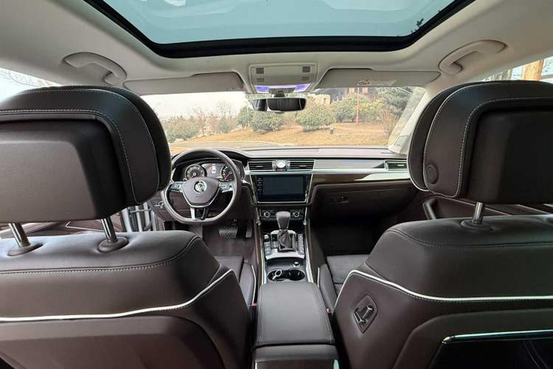 Used Volkswagen Phideon 2018 Revised Version 380TSI Two-Wheel-Drive Flagship Edition Gear Lever