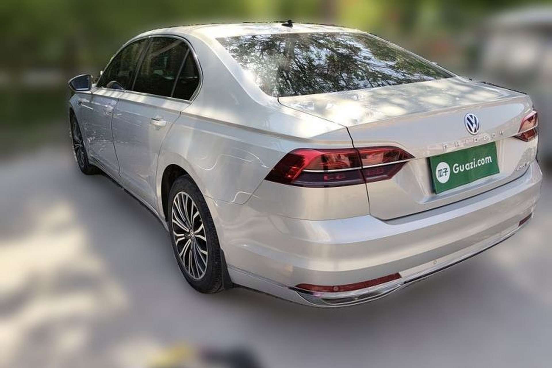 Used Volkswagen Phideon 2018 Revised Version 380TSI Two-Wheel Drive Business Edition Rear Left 45 Deg