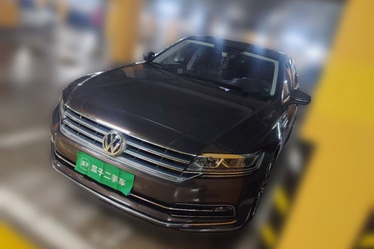 Used Volkswagen Phideon 2018 Revised Version 380TSI Two-Wheel Drive Business Edition Guazi used car, China used car export, Used car for sale, Used  cars, Cheapest cars for sale