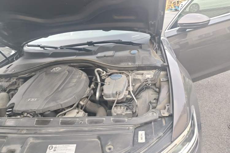 Used Volkswagen Phideon 2018 Revised Version 380TSI Two-Wheel Drive Business Edition Engine Bay Left