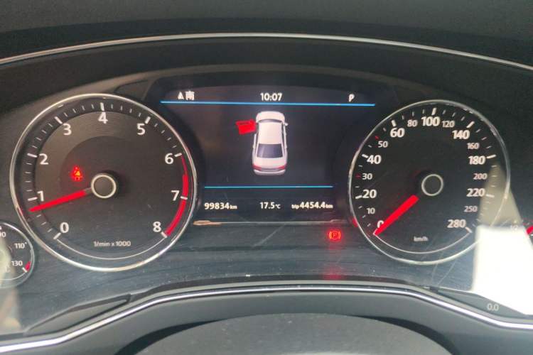 Used Volkswagen Phideon 2018 Revised Version 380TSI Two-Wheel Drive Business Edition Instrument Cluster