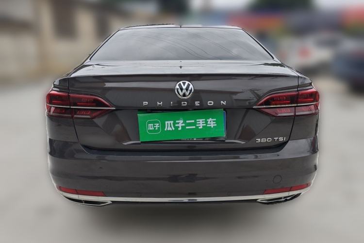 Used Volkswagen Phideon 2018 Revised Version 380TSI Two-Wheel Drive Business Edition Rear