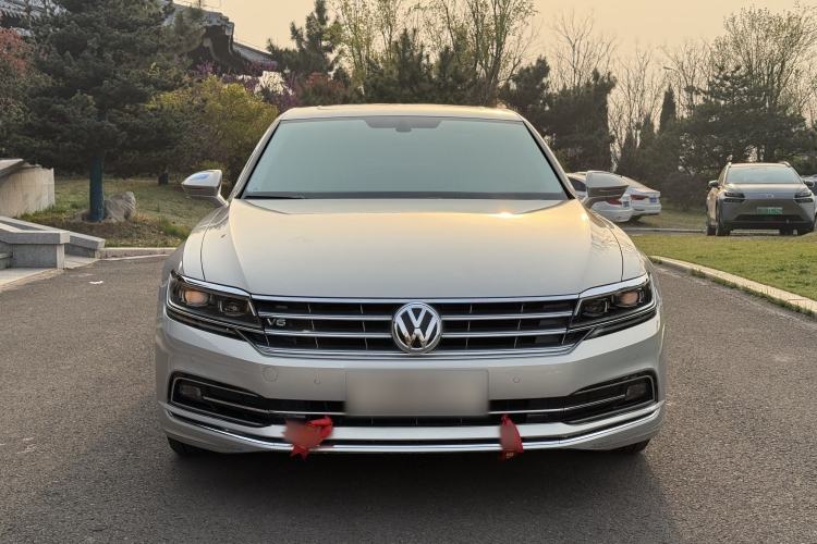 Used Volkswagen Phideon 2018 Revised Version 480 V6 Four-Wheel Drive Flagship Edition Exterior 1