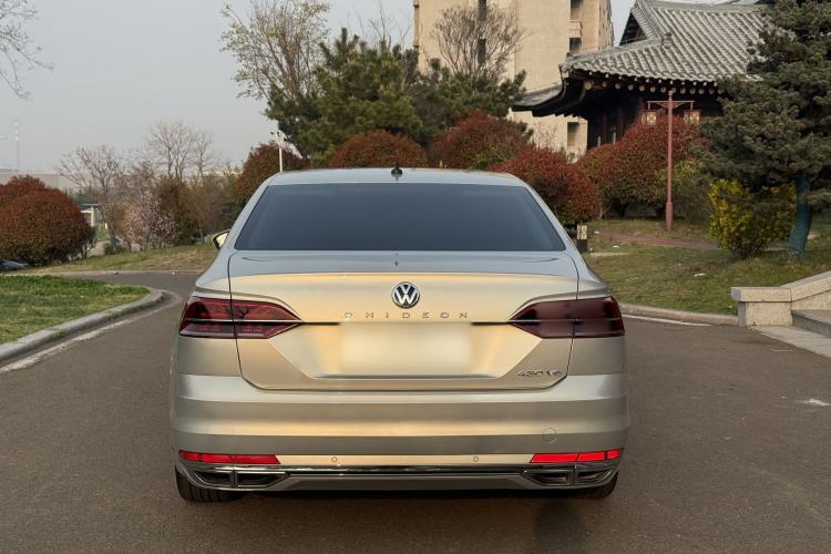 Used Volkswagen Phideon 2018 Revised Version 480 V6 Four-Wheel Drive Flagship Edition Exterior 4