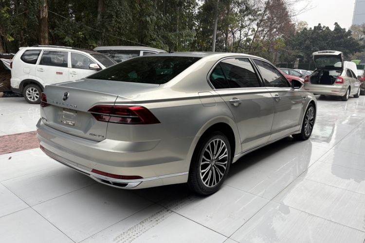 Used Volkswagen Phideon 2018 Revised Version 380TSI Two-Wheel Drive Business Edition Exterior 5