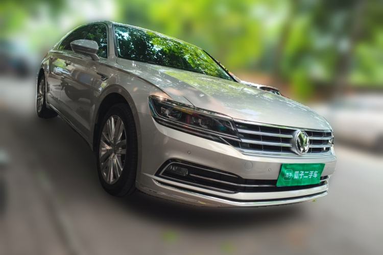 Used Volkswagen Phideon 2018 Revised Version 380TSI Two-Wheel-Drive Flagship Edition Front Right 45 Deg