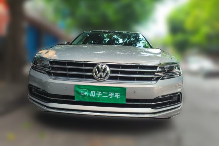 Used Volkswagen Phideon 2018 Revised Version 380TSI Two-Wheel-Drive Flagship Edition Front