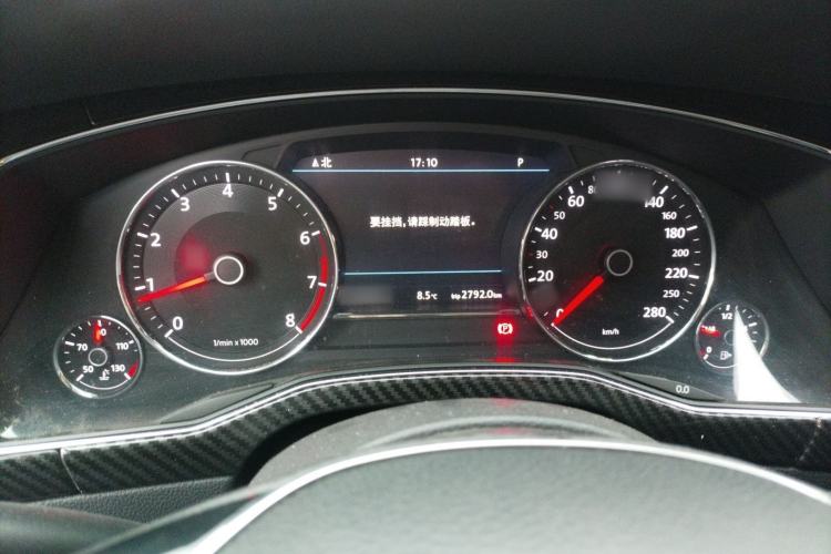 Used Volkswagen Phideon 2018 Revised Version 380TSI Two-Wheel Drive Business Edition Instrument Cluster