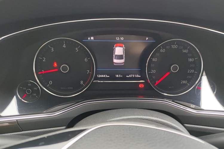 Used Volkswagen Phideon 2018 Revised Version 380TSI Two-Wheel Drive Business Edition Instrument Cluster