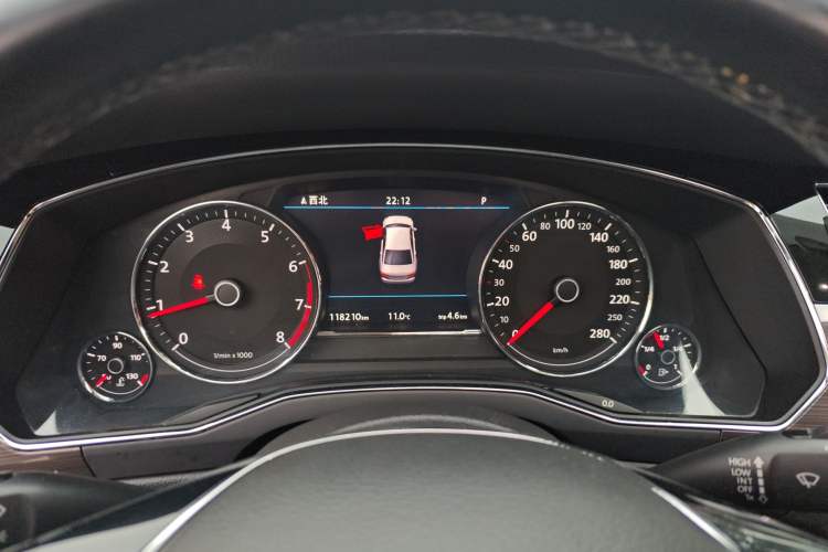 Used Volkswagen Phideon 2018 Revised Version 380TSI Two-Wheel Drive Business Edition Instrument Cluster