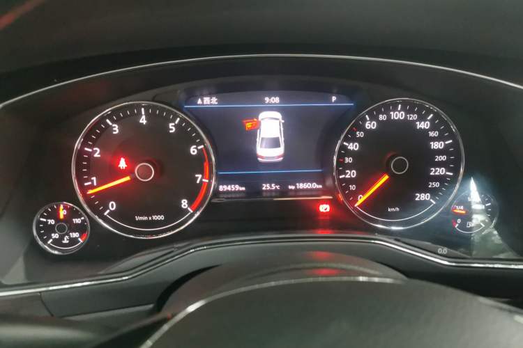 Used Volkswagen Phideon 2018 Revised Version 380TSI Two-Wheel Drive Business Edition Instrument Cluster