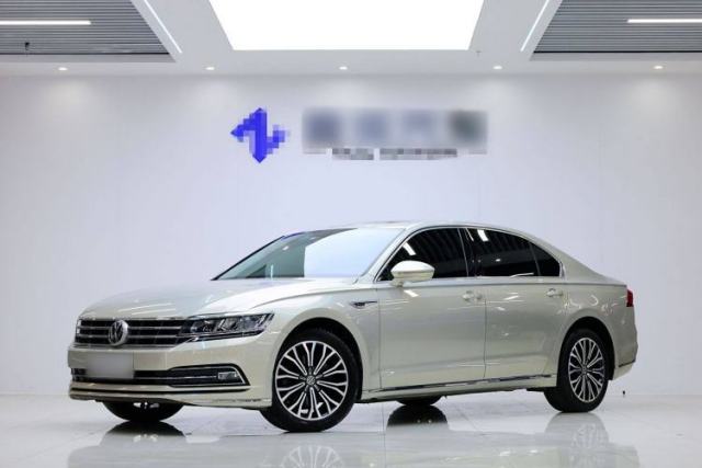 Used Volkswagen Phideon 2018 Revised Version 380TSI Two-Wheel Drive Business Edition