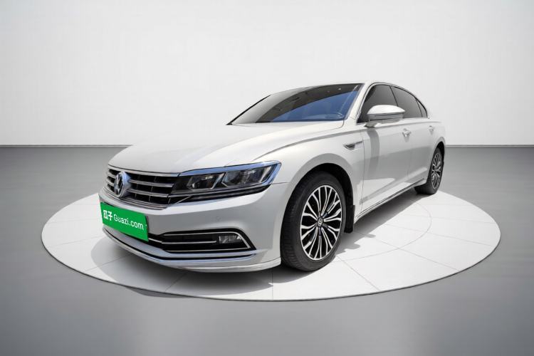 Volkswagen Phideon 2018 Revised Version 380TSI Two-Wheel Drive Business Edition d’occasion Guazi used car, China used car export, Used car for sale, Used  cars, Cheapest cars for sale