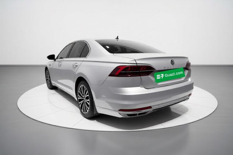 Used Volkswagen Phideon 2018 Revised Version 380TSI Two-Wheel Drive Business Edition Rear Left 45 Deg
