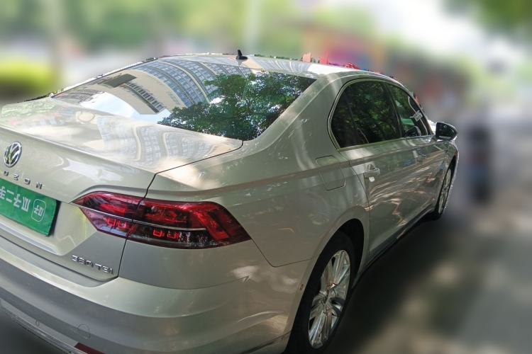 Used Volkswagen Phideon 2018 Revised Version 380TSI Two-Wheel-Drive Flagship Edition Rear Right 45 Deg