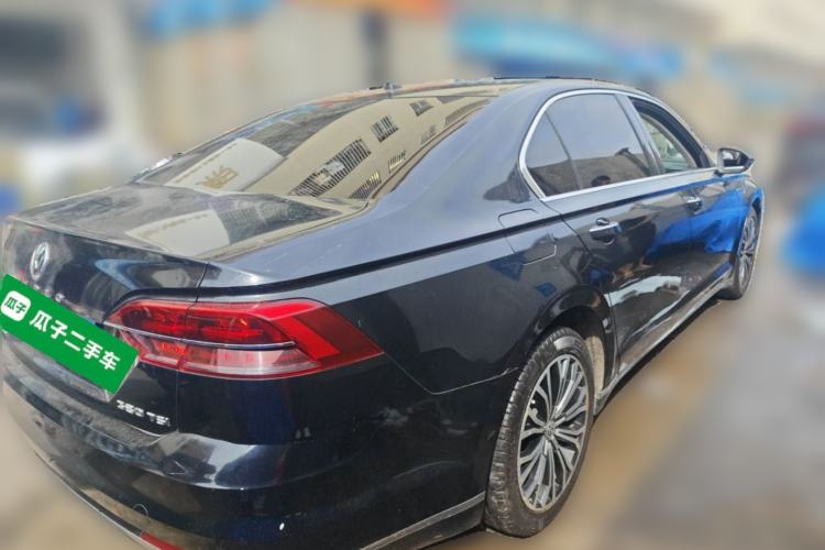 Used Volkswagen Phideon 2018 380TSI Two-Wheel Drive Business Edition Rear Right 45 Deg