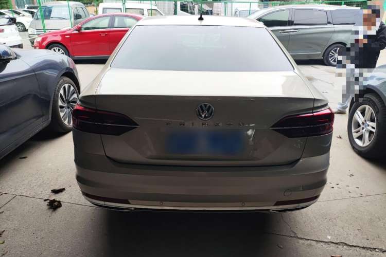 Used Volkswagen Phideon 2018 Revised Version 380TSI Two-Wheel Drive Business Edition Rear