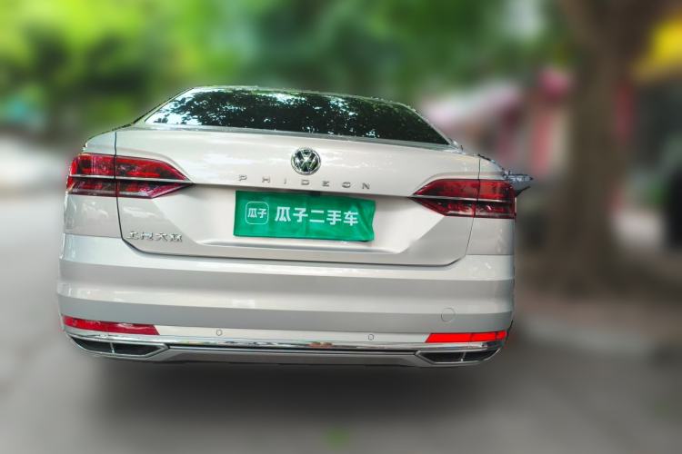 Used Volkswagen Phideon 2018 Revised Version 380TSI Two-Wheel-Drive Flagship Edition Rear