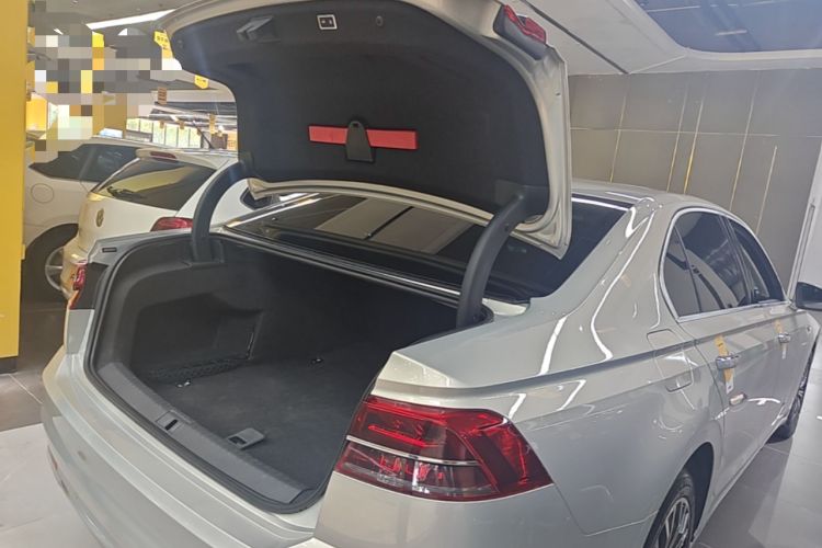 Used Volkswagen Phideon 2018 Revised Version 380TSI Two-Wheel Drive Business Edition Trunk