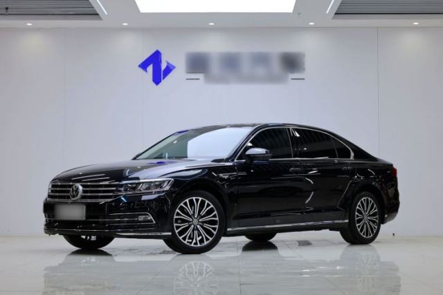 Used Volkswagen Phideon 2019 380TSI Two-Wheel Drive Business Edition China VI Standard