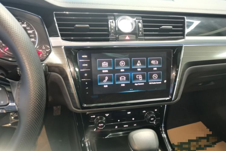 Used Volkswagen Phideon 2019 380TSI Two-Wheel Drive Business Edition China VI Standard Audio And AC Panel