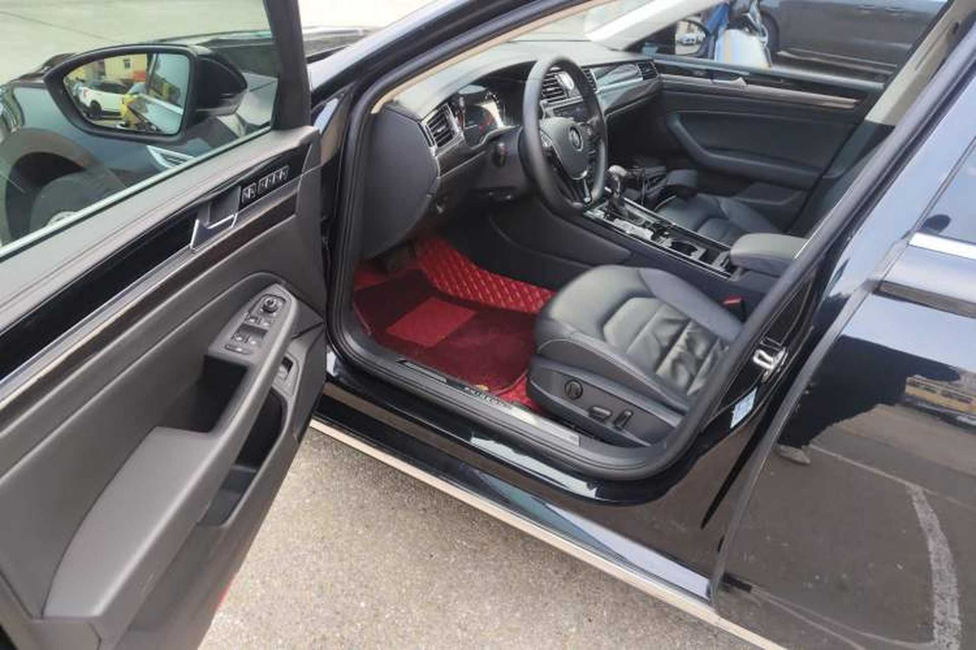 Used Volkswagen Phideon 2019 380TSI Two-Wheel Drive Business Edition China VI Standard Driver Seat