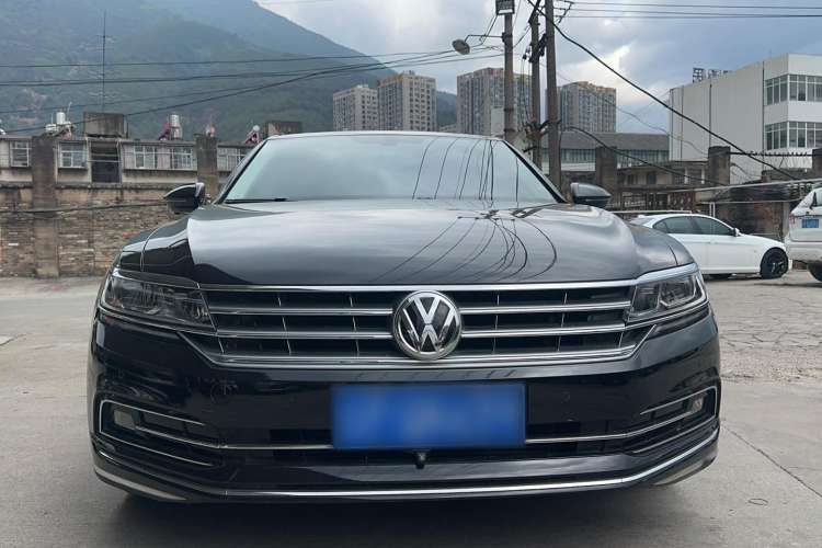 Used Volkswagen Phideon 2019 380TSI Two-Wheel Drive Business Edition China VI Standard Exterior 1