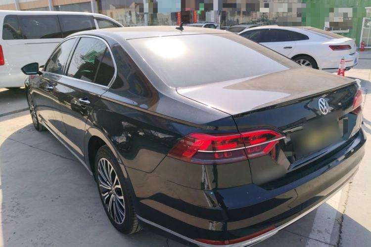 Used Volkswagen Phideon 2019 380TSI Two-Wheel Drive Business Edition China VI Standard Exterior 2