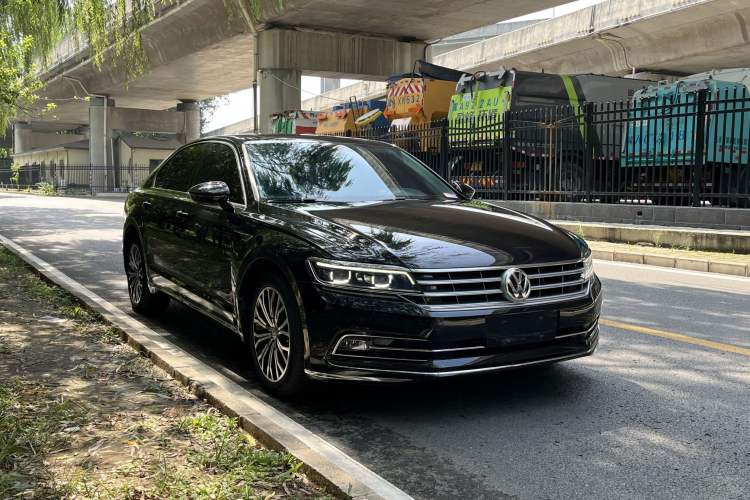 Used Volkswagen Phideon 2019 380TSI Two-Wheel Drive Business Edition China VI Standard Exterior 2