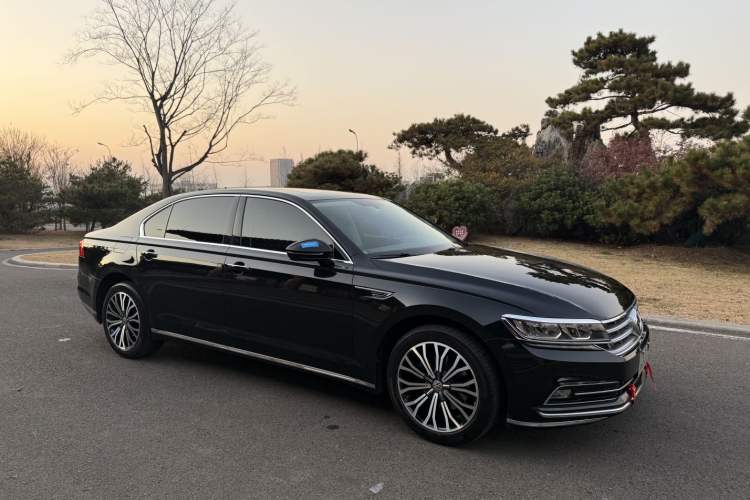 Used Volkswagen Phideon 2019 380TSI Two-Wheel Drive Business Edition China VI Standard Exterior 2