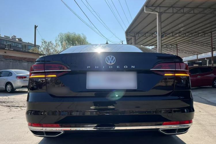 Used Volkswagen Phideon 2019 380TSI Two-Wheel Drive Business Edition China VI Standard Exterior 3