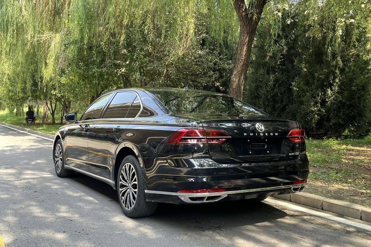 Used Volkswagen Phideon 2019 380TSI Two-Wheel Drive Business Edition China VI Standard Exterior 3