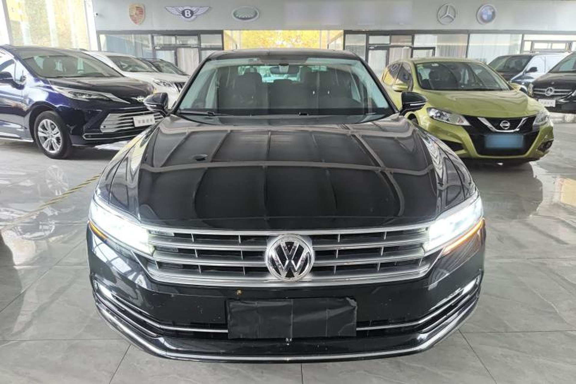 Used Volkswagen Phideon 2019 380TSI Two-Wheel Drive Business Edition China VI Standard Front