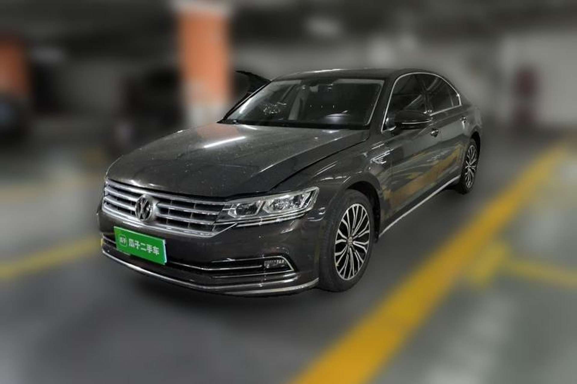 Used Volkswagen Phideon 2019 380TSI Two-Wheel Drive Business Edition China V Standard Front Left 45 Deg