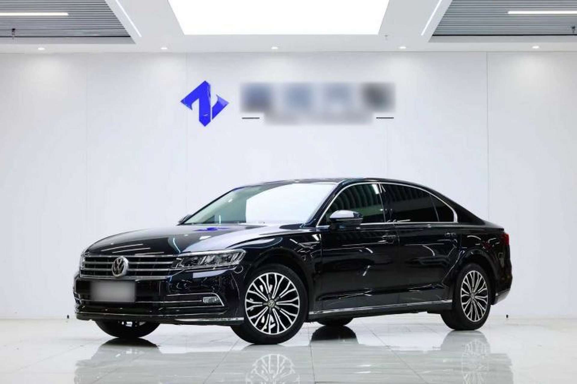 Used Volkswagen Phideon 2019 380TSI Two-Wheel Drive Business Edition China VI Standard Front Left 45 Deg