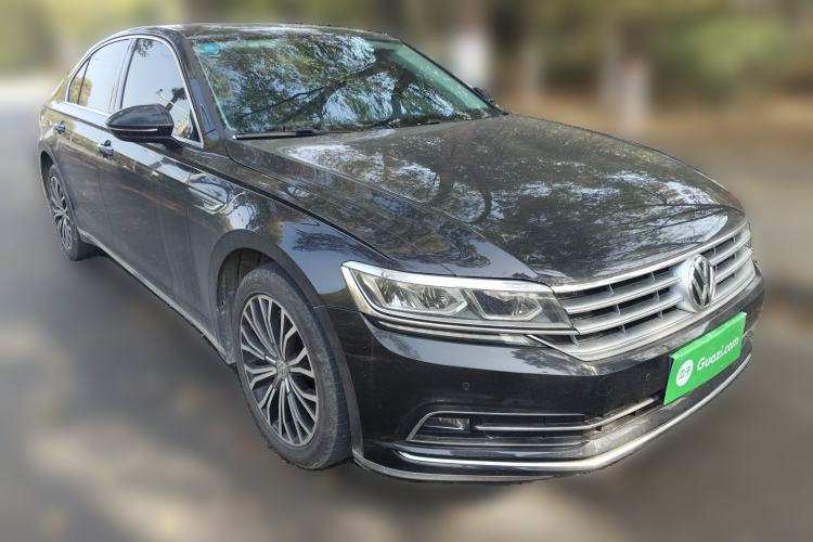Used Volkswagen Phideon 2019 380TSI Two-Wheel Drive Business Edition China VI Standard Front Right 45 Deg