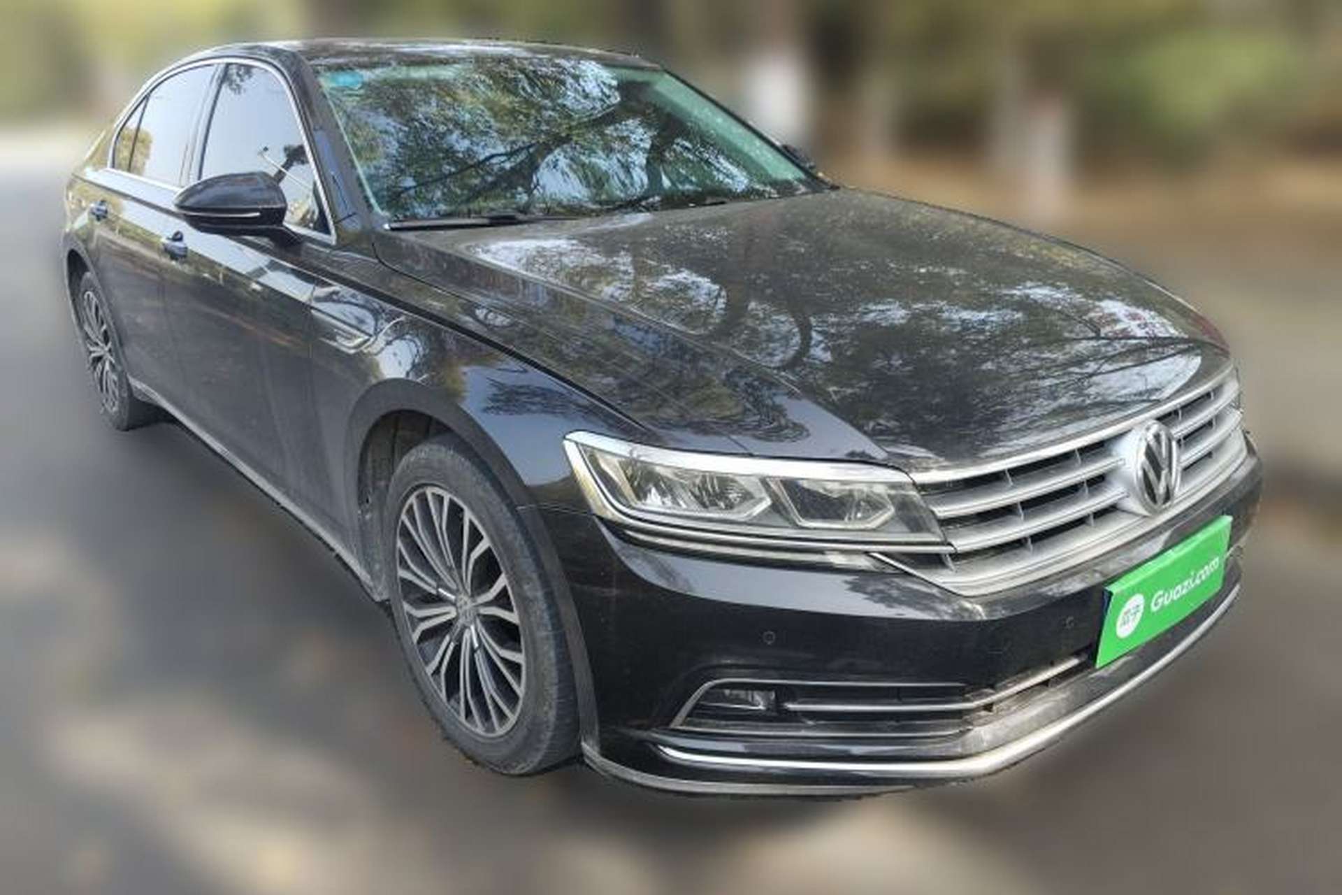 Used Volkswagen Phideon 2019 380TSI Two-Wheel Drive Business Edition China VI Standard Front Right 45 Deg